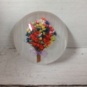 Vintage Modern Lucite Dried Flower Bouquet Desk Paperweight.